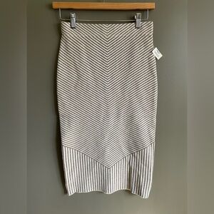 Rachel Zoe taupe and cream striped sweater skirt fits like a Xsmall/small NWT